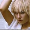 http://www.celebvilla.com/elisha_cuthbert/images/elisha_cuthbert_001.jpg